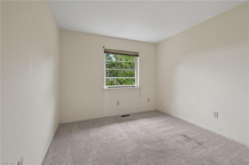 Photo 20 of 33 residential for sale in Virginia Beach virginia