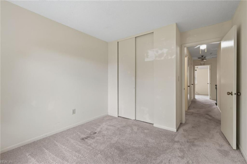 Photo 21 of 33 residential for sale in Virginia Beach virginia