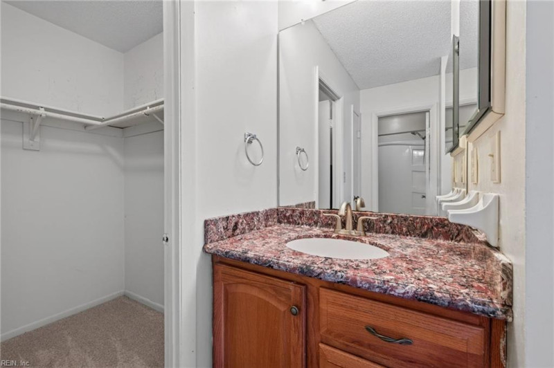 Photo 24 of 33 residential for sale in Virginia Beach virginia