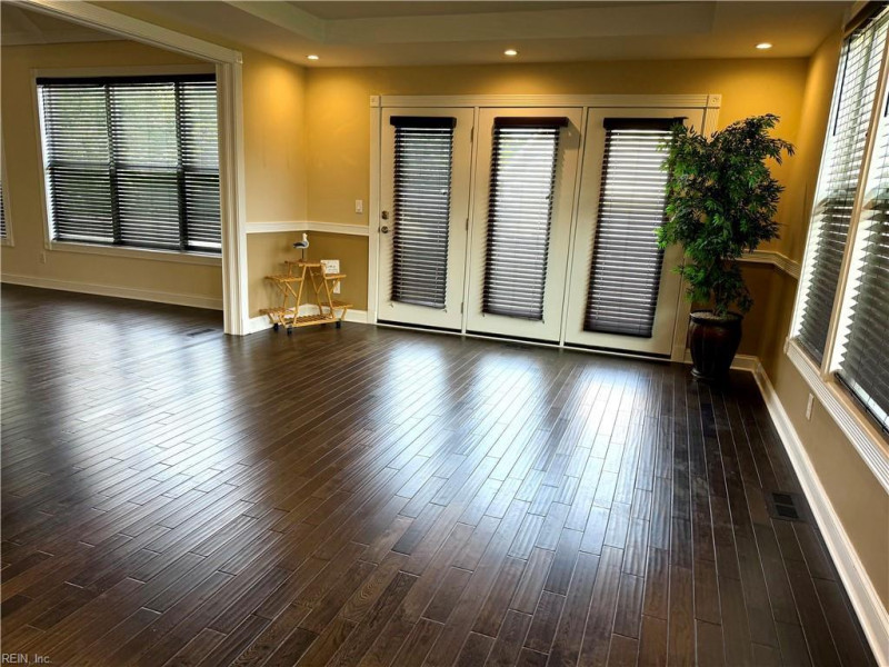 Photo 17 of 24 residential for sale in Virginia Beach virginia
