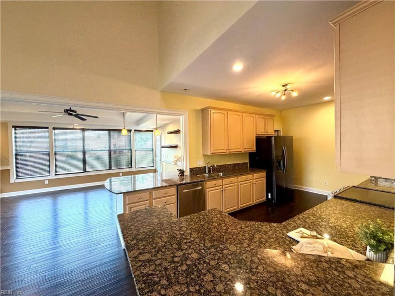 Photo 6 of 24 residential for sale in Virginia Beach virginia