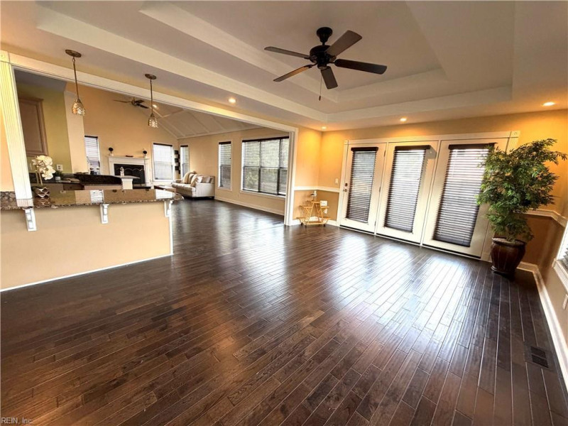 Photo 7 of 24 residential for sale in Virginia Beach virginia