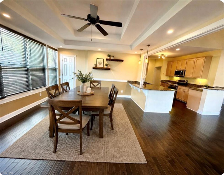 Photo 9 of 24 residential for sale in Virginia Beach virginia