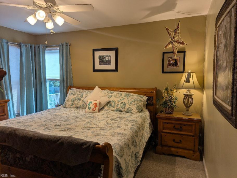 Photo 26 of 47 residential for sale in York County virginia