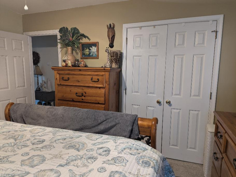 Photo 27 of 47 residential for sale in York County virginia