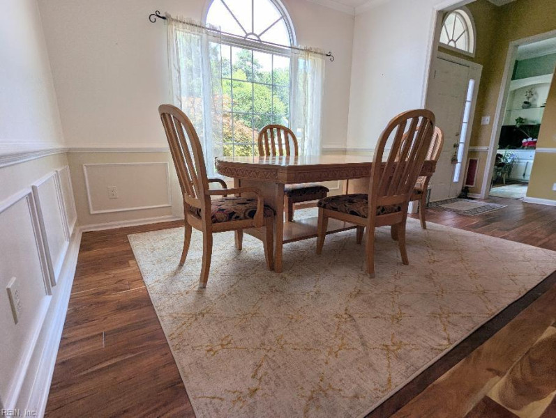 Photo 32 of 47 residential for sale in York County virginia