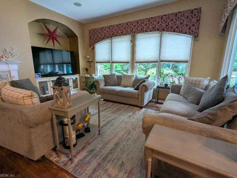 Photo 38 of 47 residential for sale in York County virginia