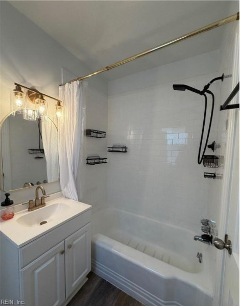 Photo 12 of 25 residential for sale in Hampton virginia