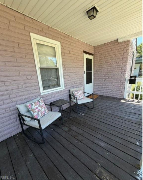 Photo 3 of 25 residential for sale in Hampton virginia