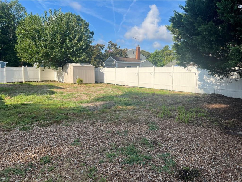 Photo 23 of 29 residential for sale in Virginia Beach virginia