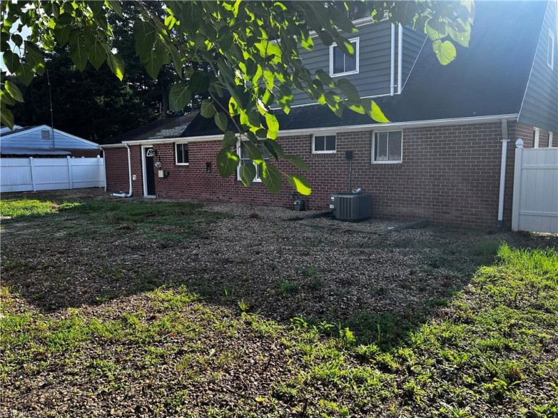 Photo 25 of 29 residential for sale in Virginia Beach virginia