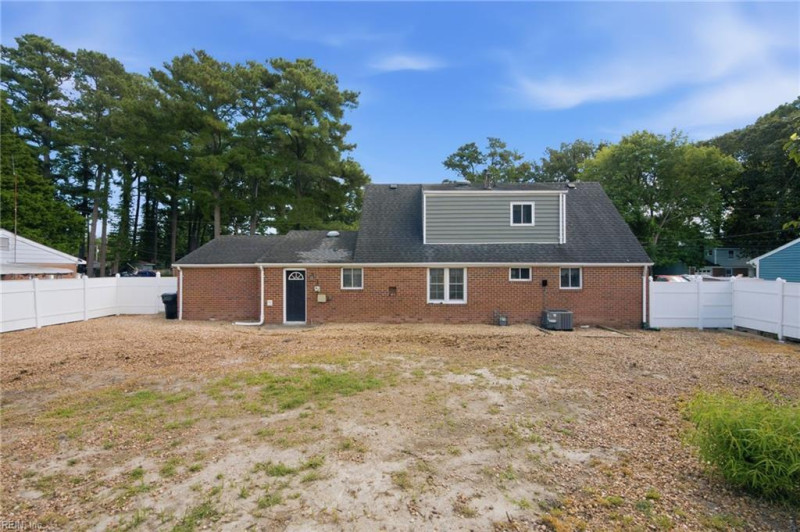 Photo 35 of 37 residential for sale in Virginia Beach virginia Photo 35 of 37 residential for sale in Virginia Beach virginia