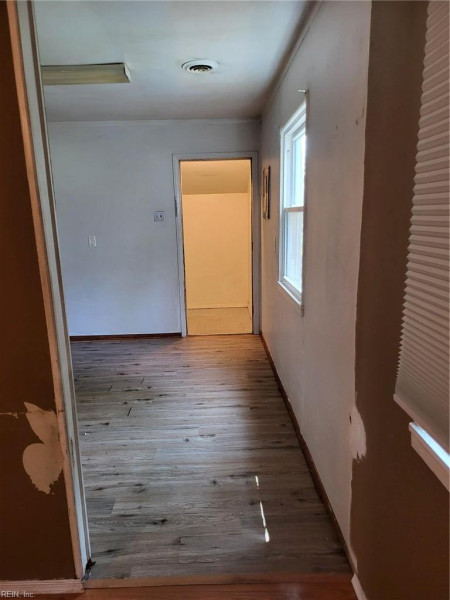 Photo 13 of 23 residential for sale in Hampton virginia