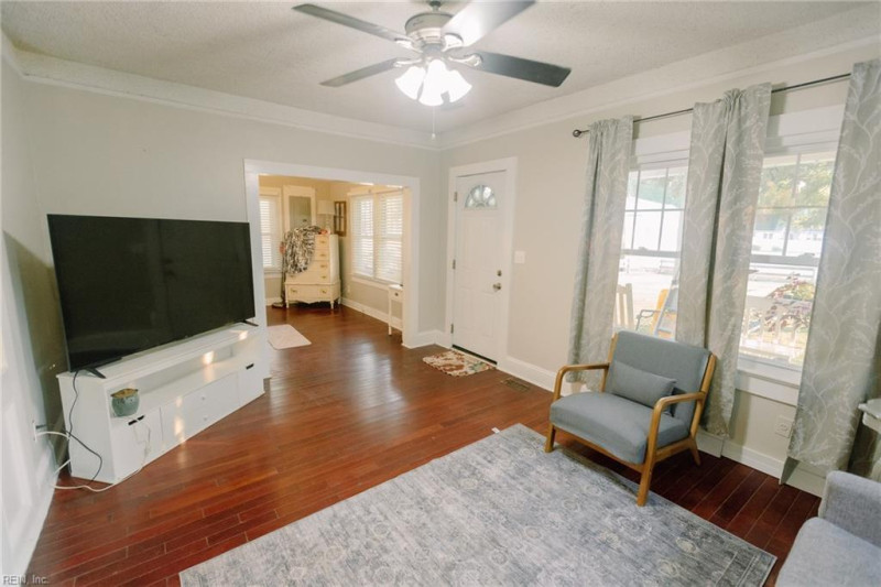 Photo 2 of 36 residential for sale in Chesapeake virginia Photo 2 of 36 residential for sale in Chesapeake virginia