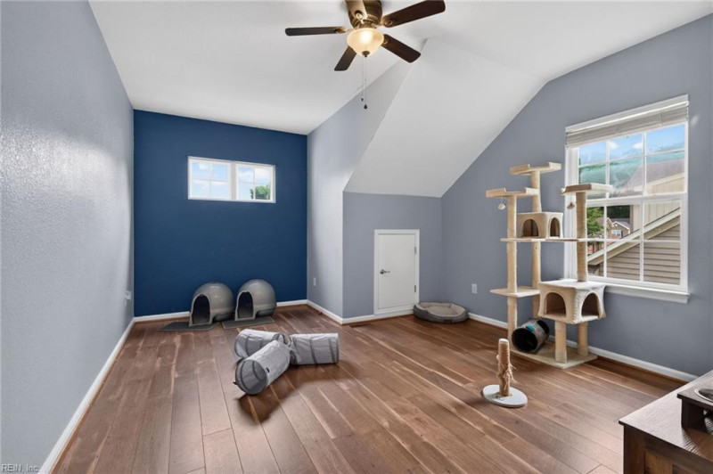 Photo 31 of 37 residential for sale in Chesapeake virginia