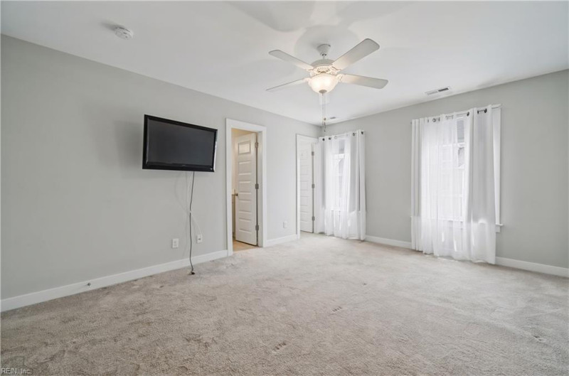 Photo 23 of 34 residential for sale in Poquoson virginia