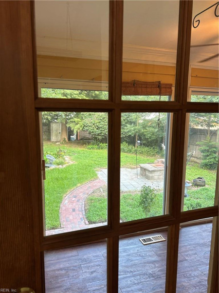 Photo 18 of 43 residential for sale in Portsmouth virginia
