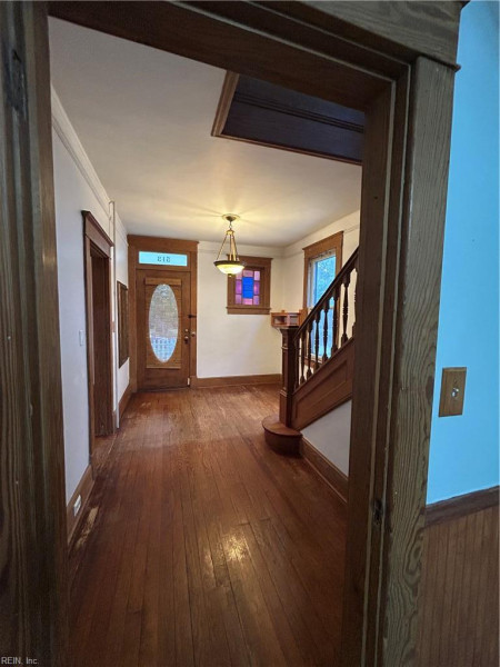 Photo 25 of 43 residential for sale in Portsmouth virginia