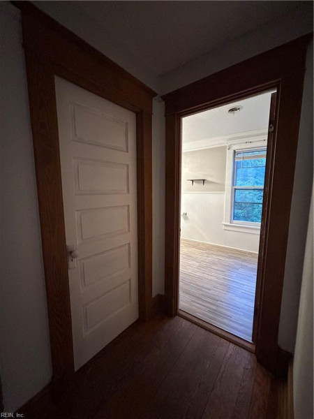 Photo 35 of 43 residential for sale in Portsmouth virginia