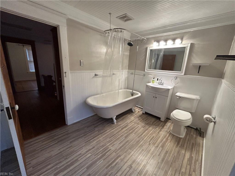 Photo 39 of 43 residential for sale in Portsmouth virginia