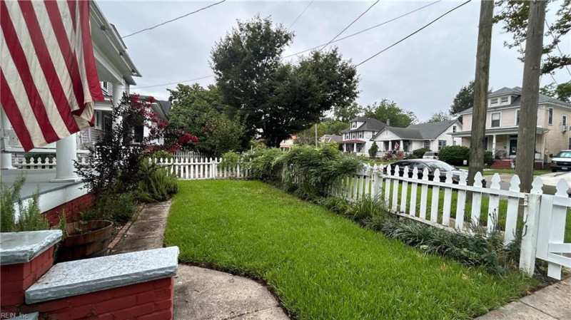 Photo 42 of 43 residential for sale in Portsmouth virginia