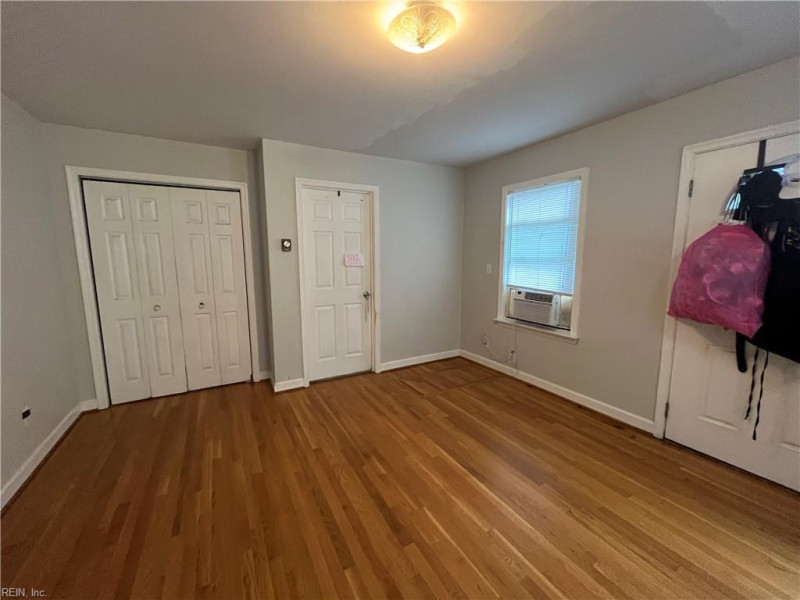 Photo 10 of 21 residential for sale in Newport News virginia