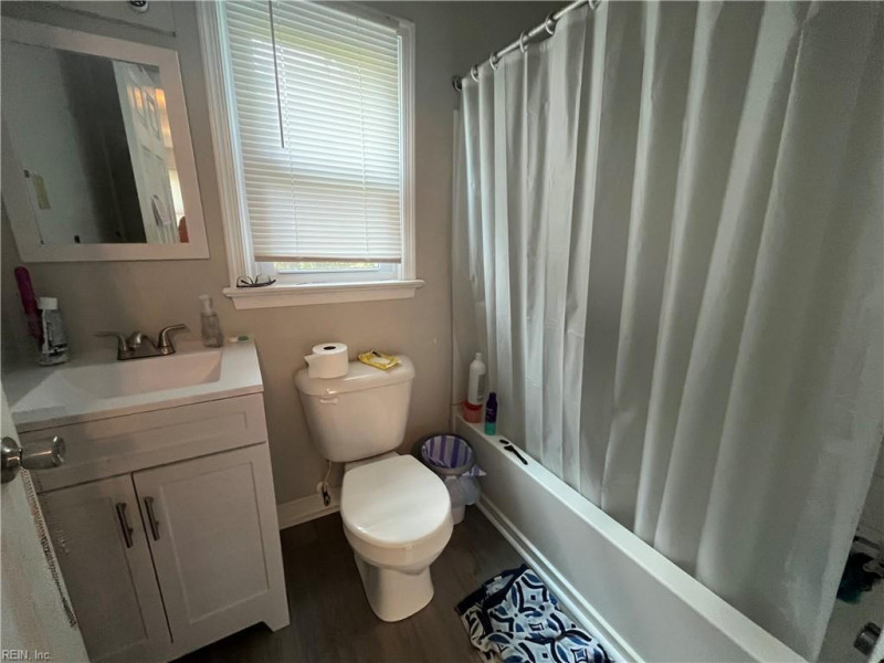 Photo 12 of 21 residential for sale in Newport News virginia