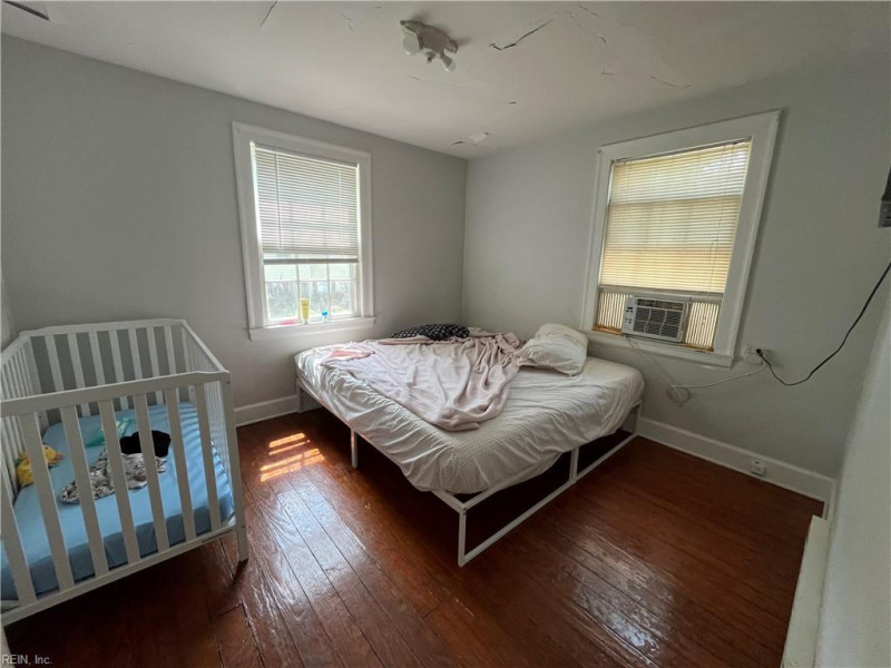 Photo 14 of 21 residential for sale in Newport News virginia