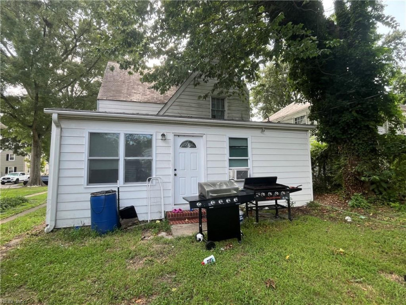 Photo 19 of 21 residential for sale in Newport News virginia