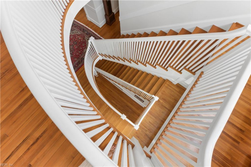 Photo 15 of 50 residential for sale in Hampton virginia