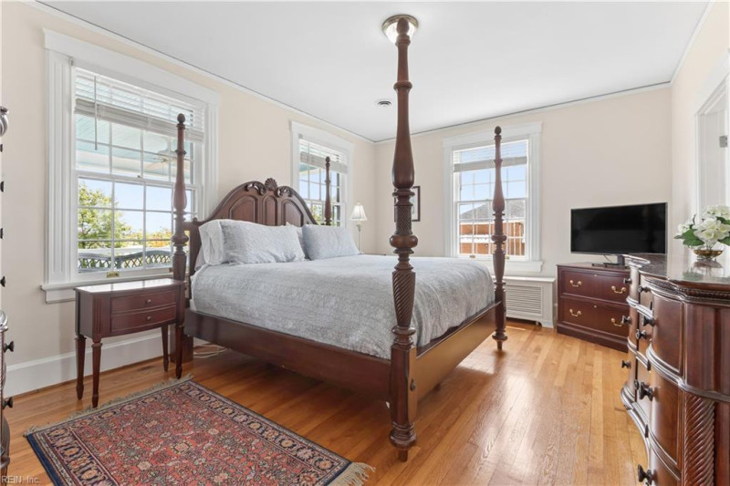Photo 25 of 50 residential for sale in Hampton virginia