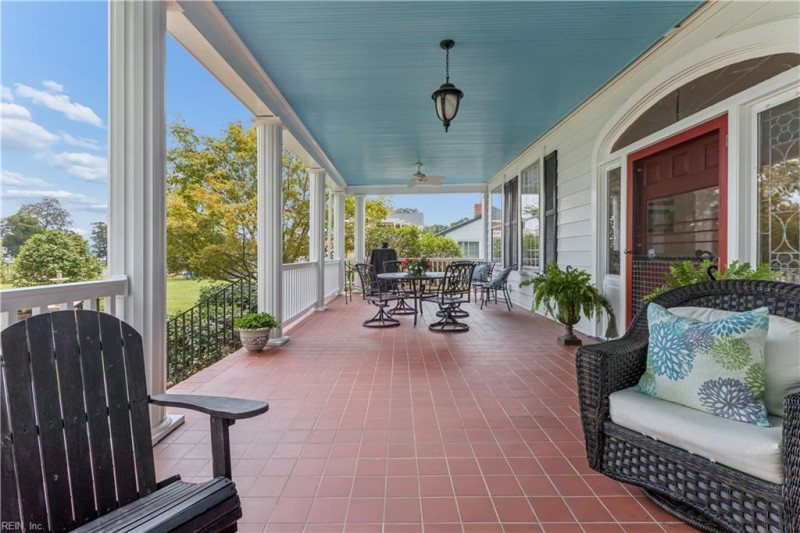 Photo 33 of 50 residential for sale in Hampton virginia