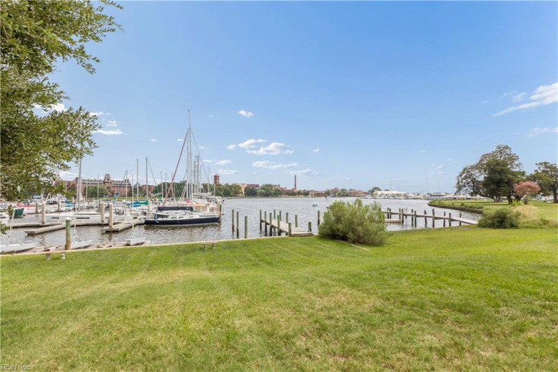 Photo 38 of 50 residential for sale in Hampton virginia