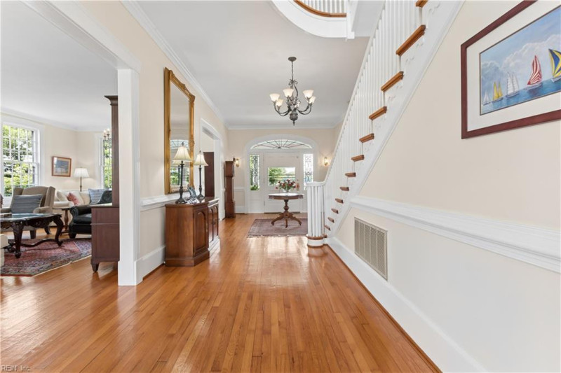 Photo 4 of 50 residential for sale in Hampton virginia
