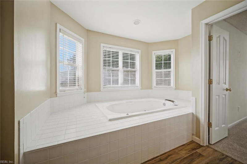 Photo 34 of 50 residential for sale in Suffolk virginia Photo 34 of 50 residential for sale in Suffolk virginia