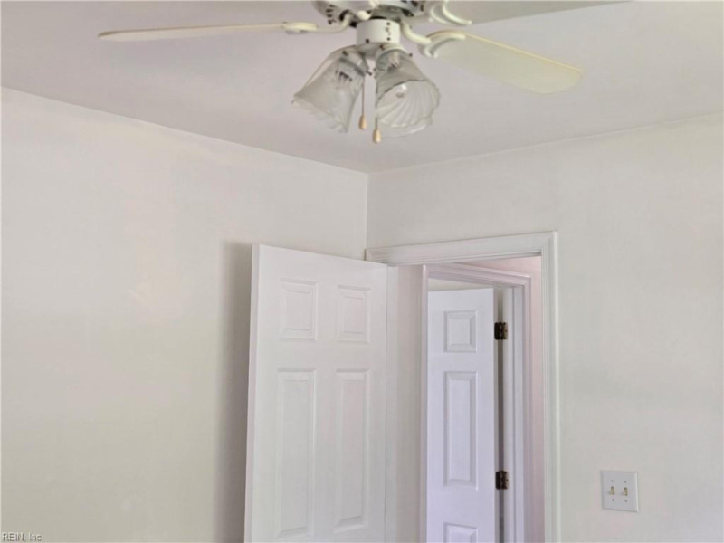 Photo 13 of 24 residential for sale in Suffolk virginia Photo 13 of 24 residential for sale in Suffolk virginia