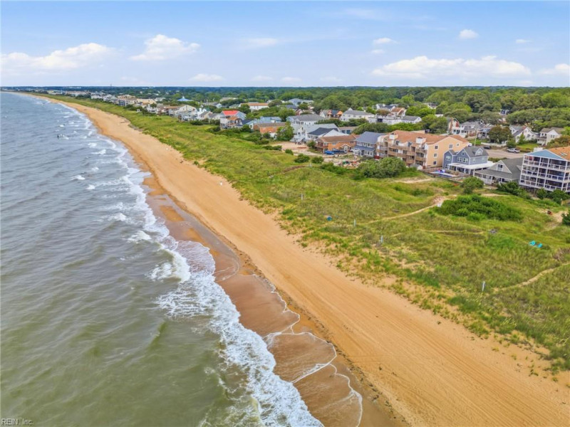 Photo 32 of 50 residential for sale in Norfolk virginia Photo 32 of 50 residential for sale in Norfolk virginia