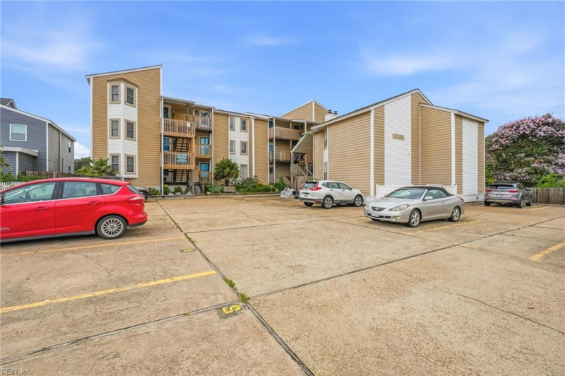 Photo 43 of 50 residential for sale in Norfolk virginia Photo 43 of 50 residential for sale in Norfolk virginia
