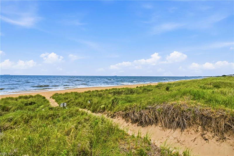 Photo 48 of 50 residential for sale in Norfolk virginia Photo 48 of 50 residential for sale in Norfolk virginia