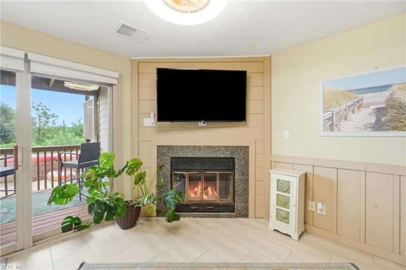 Photo 7 of 50 residential for sale in Norfolk virginia Photo 7 of 50 residential for sale in Norfolk virginia