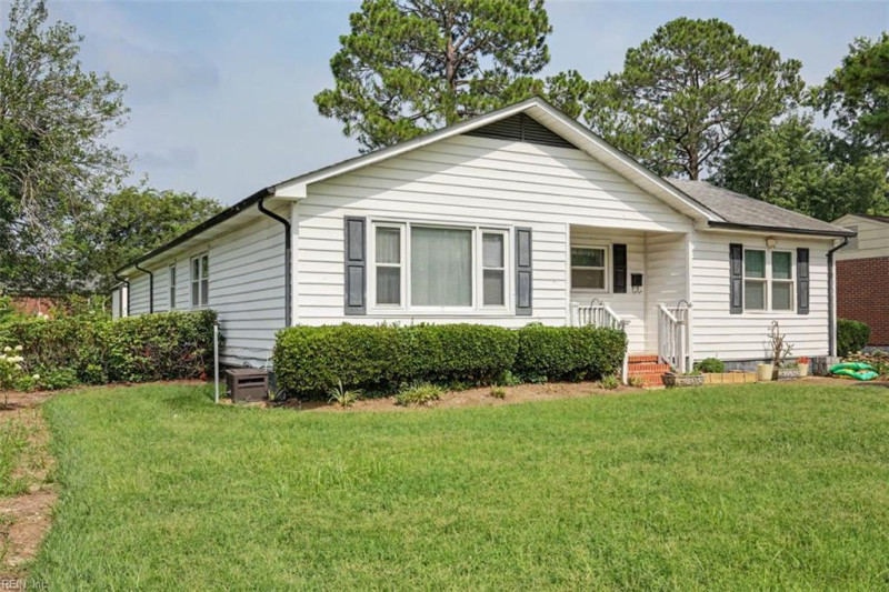 Photo 1 of 35 residential for sale in Hampton virginia