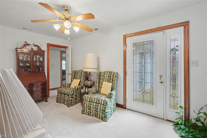 Photo 19 of 35 residential for sale in Hampton virginia