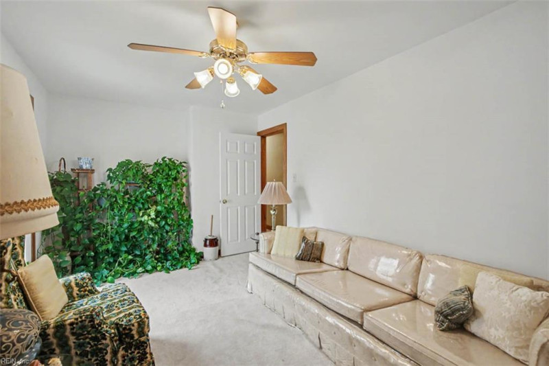 Photo 20 of 35 residential for sale in Hampton virginia