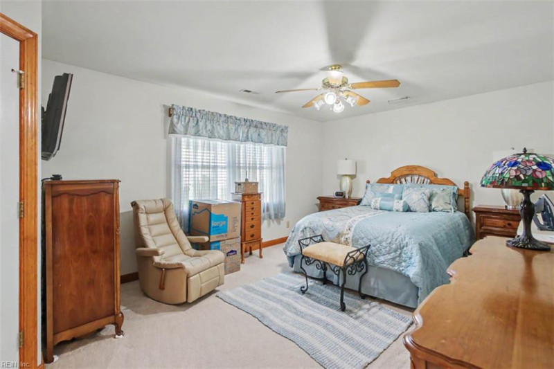 Photo 27 of 35 residential for sale in Hampton virginia