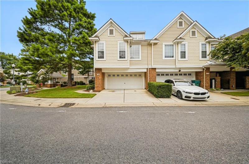 Photo 1 of 50 residential for sale in Suffolk virginia