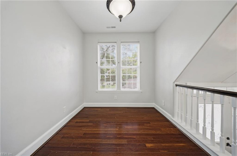 Photo 23 of 50 residential for sale in Suffolk virginia