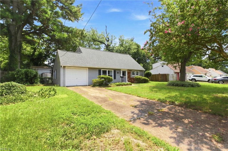 Photo 4 of 36 residential for sale in Norfolk virginia Photo 4 of 36 residential for sale in Norfolk virginia