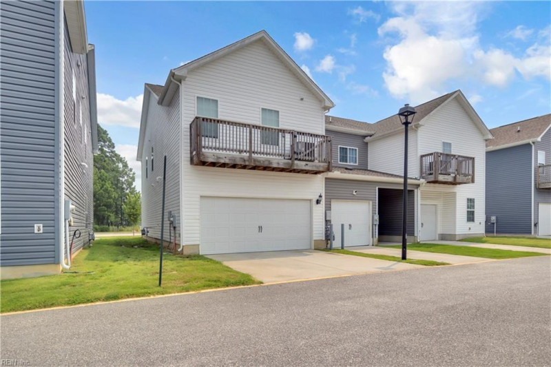 Photo 11 of 20 residential for sale in Newport News virginia