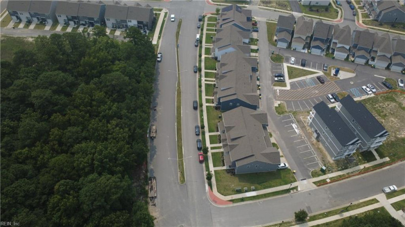 Photo 16 of 20 residential for sale in Newport News virginia