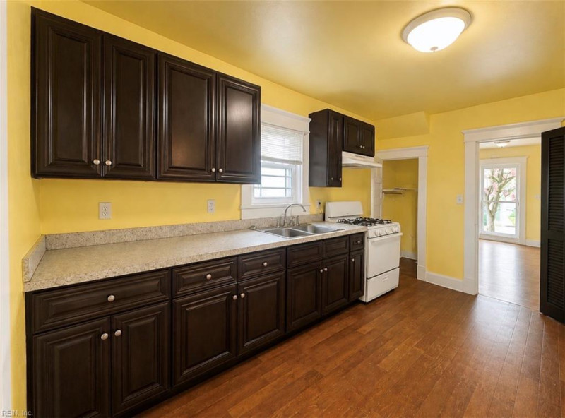 Photo 13 of 26 residential for sale in Norfolk virginia Photo 13 of 26 residential for sale in Norfolk virginia